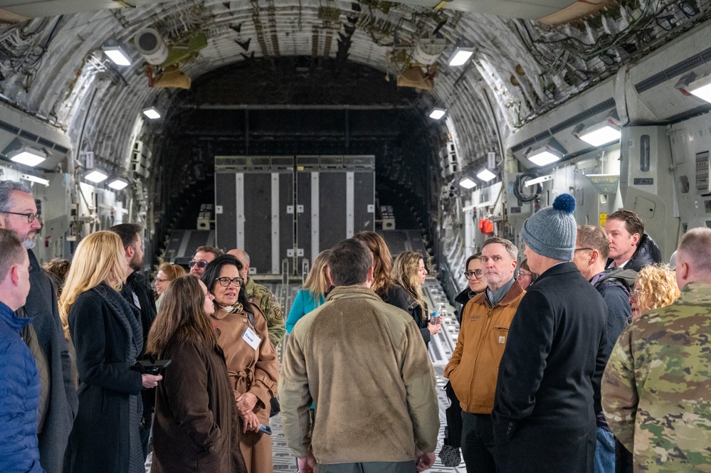 911th AW Leadership Pittsburgh base tour