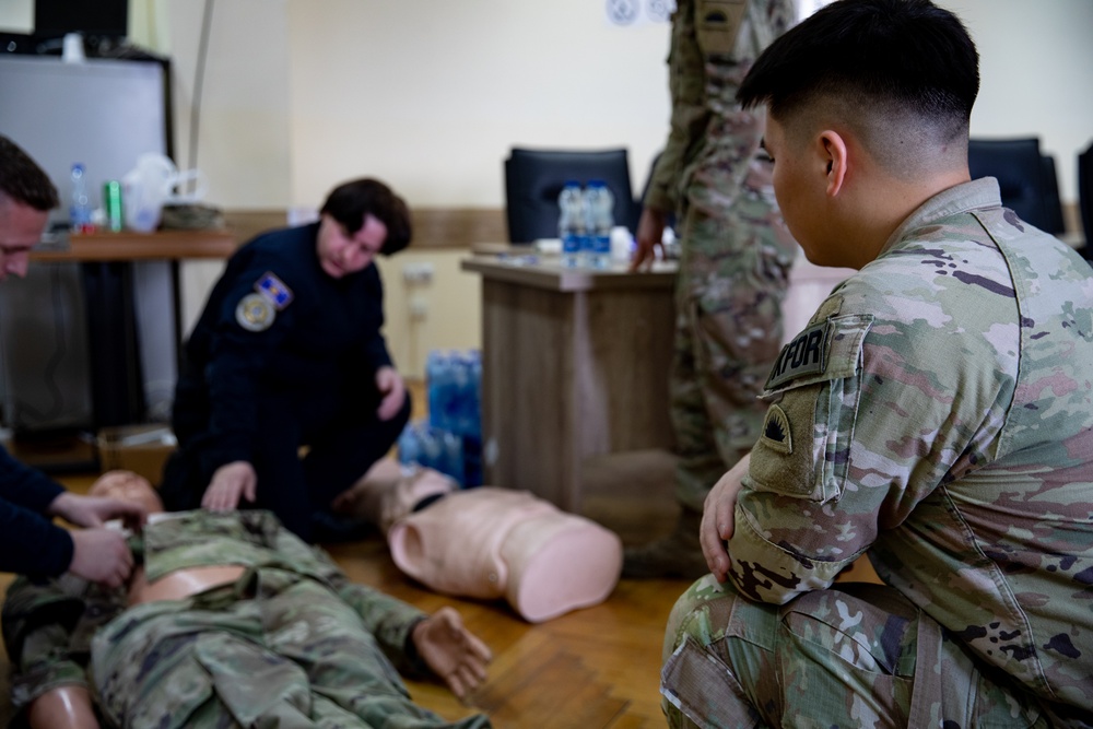 KFOR medics conduct a CLS class with Kosovo Police