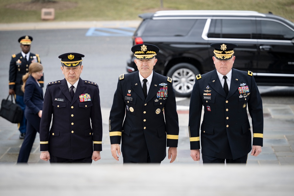 Chief of Staff of the Japan Ground Self-Defense Force Gen. Yasunori Morishita Visits ANC