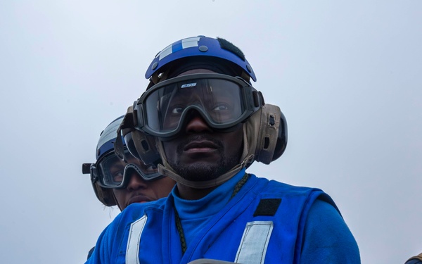 Abraham Lincoln conducts a flight deck drill