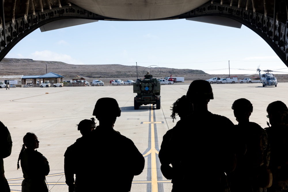 U.S. Marines rehearse HIMARS employment at San Clemente Island with Royal Canadian Air Force