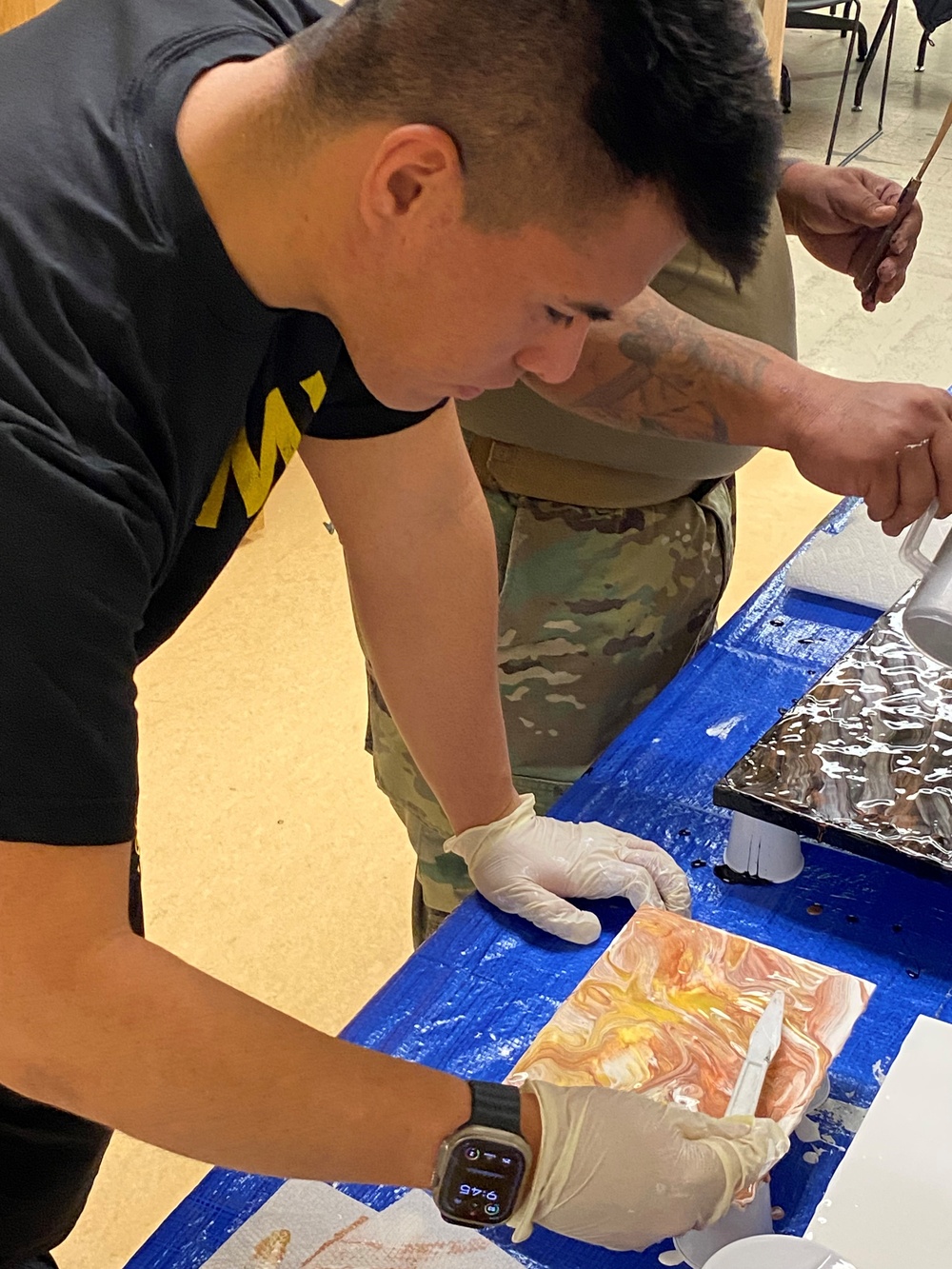 Painting to heal: One Soldier helps others to show their true colors