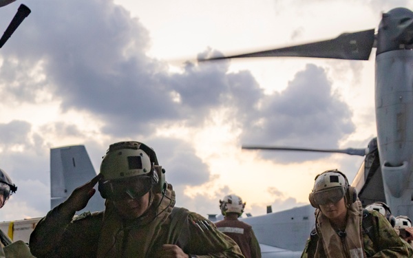 31st MEU | JGSDF, ARDR visit aboard USS America (LHA 6)