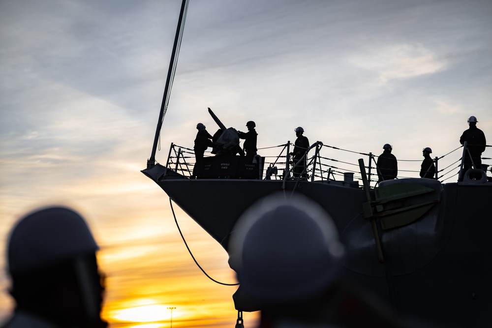 USS Fitzgerald (DDG 62) conducts a port call onboard Naval Base Ventura County