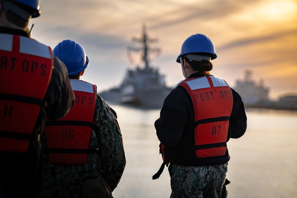 USS Fitzgerald (DDG 62) conducts a port call onboard Naval Base Ventura County