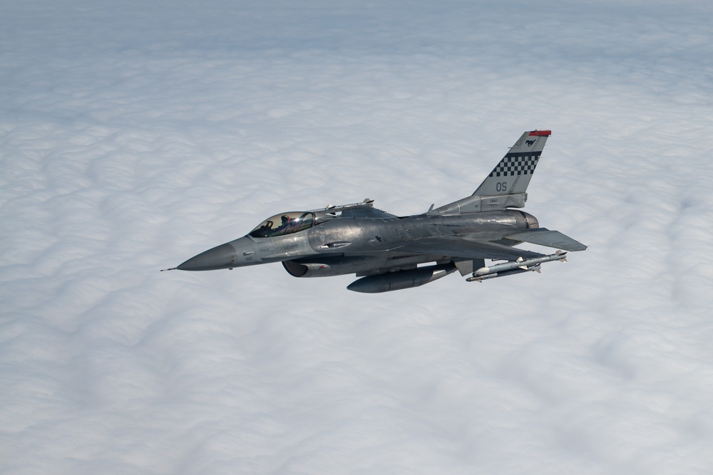 Young Tigers soar with Fighting Falcon