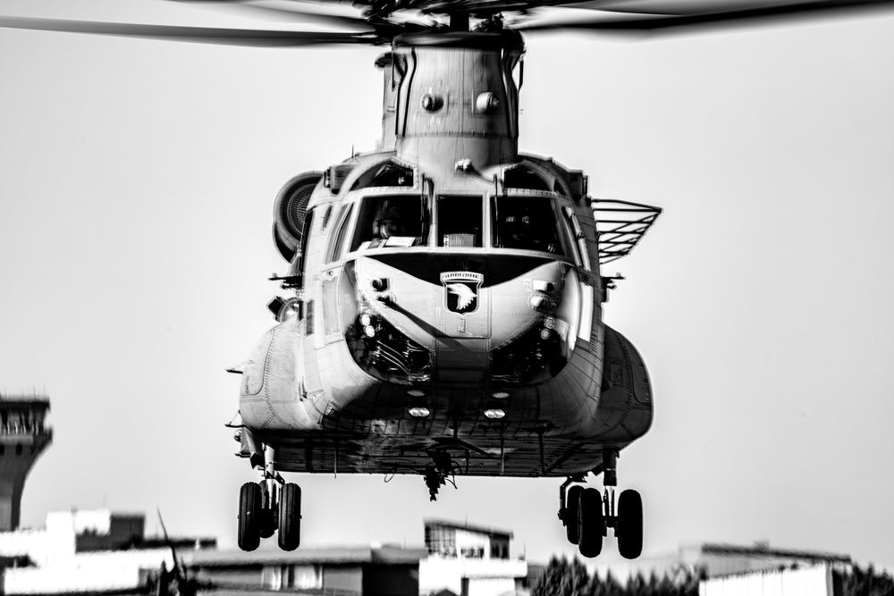 TF Nighthawk CH-47 Takes Flight