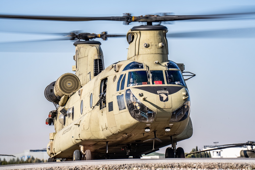 TF Nighthawk CH-47 Takes Flight