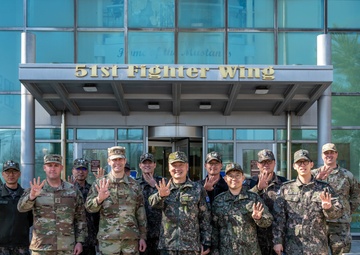 ROKA CFC C4 Director tours 51st FW