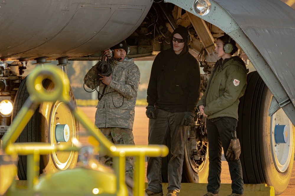B-52 Stratofortresses return from Bomber Task Force operations
