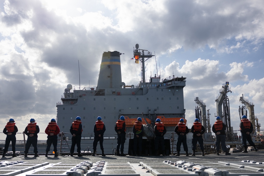 USS Oscar Austin (DDG 79) Underway Replenishment with USNS Laramie (T-AO 203)