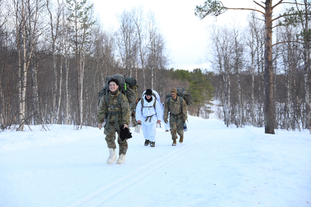 LMRS Battalion conducts arctic cold water survival training with Norwegian Army on exercise in Norway