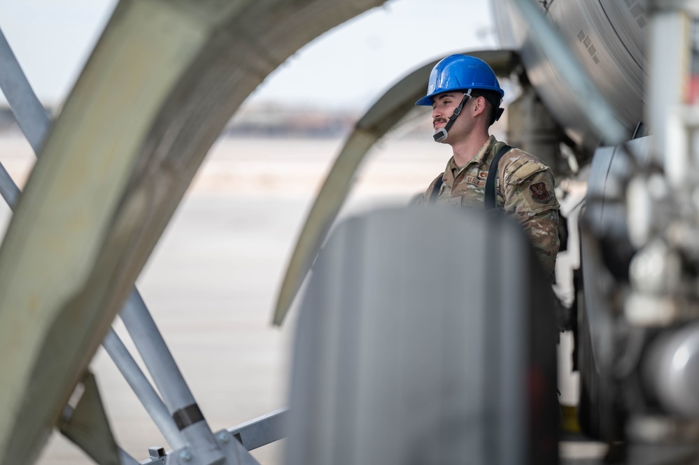 2nd Bomb Wing Airmen keep the Barksdale AFB mission going at Red Flag 25-1