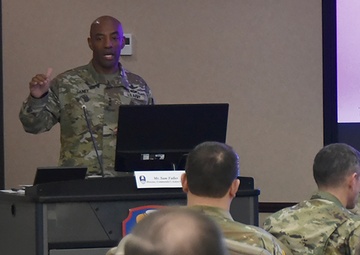 SMDC leaders look to future at commander’s conference