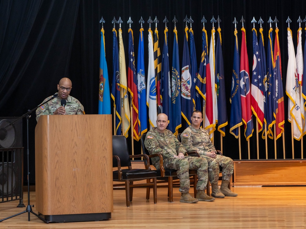 Fort Knox community welcomes new Garrison command sergeant major