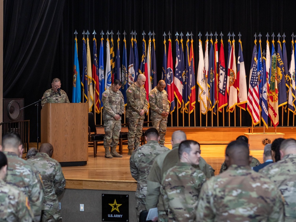 Fort Knox community welcomes new Garrison command sergeant major