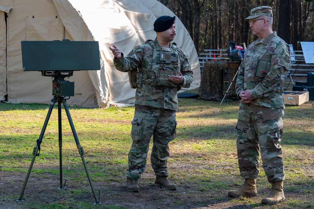 Leadership in action: Gen. Babcock visits Team Charleston