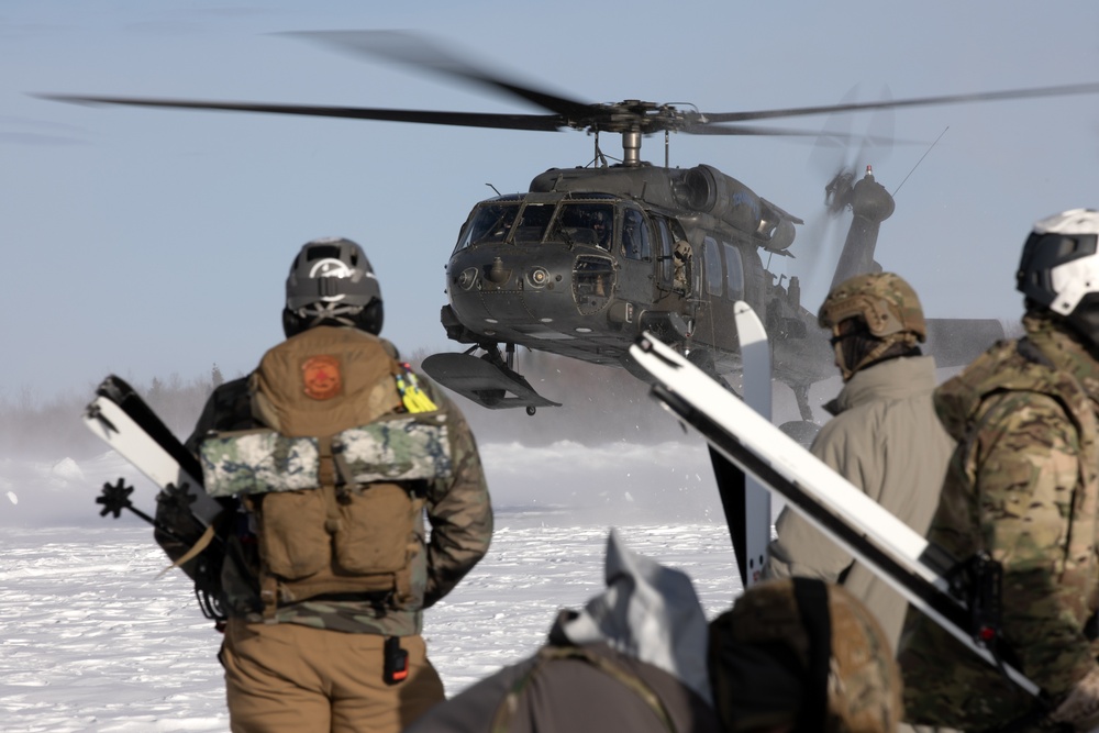 Army and AKARNG aviators support SOCNORTH arctic medical training exercise