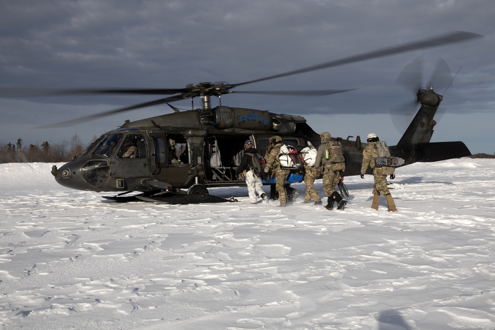 Army and AKARNG aviators support SOCNORTH arctic medical training exercise