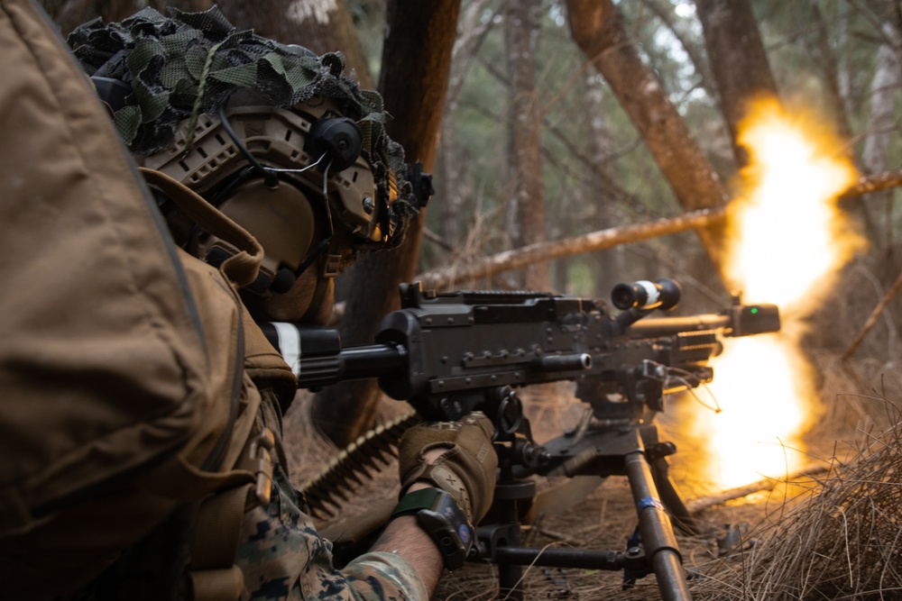 At the Crack of Dawn: Students at SOI-West Participate in the Advanced Infantry Marine Course at Kahuku Training Area