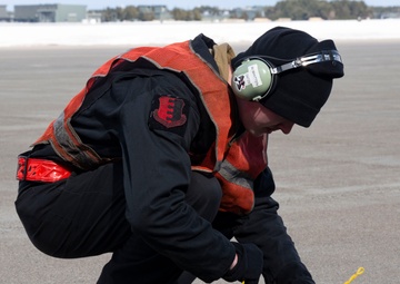 The 34th Expeditionary Bomb Squadron B-1B Lancer continues to conduct hot pit refuel operations during BTF 25-1 at Misawa Air Base, Japan