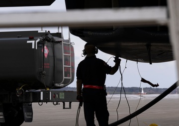 The 34th Expeditionary Bomb Squadron B-1B Lancer conducts final hot pit refuel operations during BTF 25-1 at Misawa Air Base, Japan