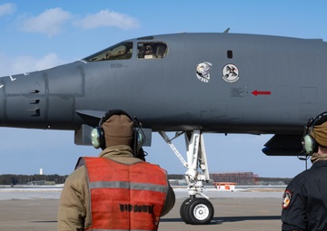 The 34th Expeditionary Bomb Squadron B-1B Lancer conducts final hot pit refuel operations during BTF 25-1 at Misawa Air Base, Japan
