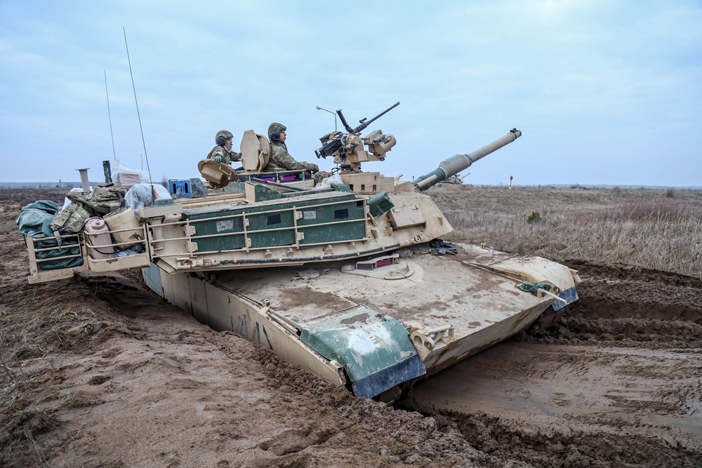 M1 Abrams Tanks Conduct Live Fire in Poland