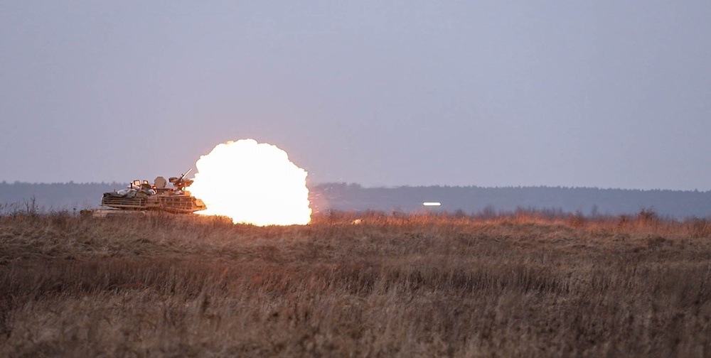 M1 Abrams Tanks Conduct Live Fire in Poland