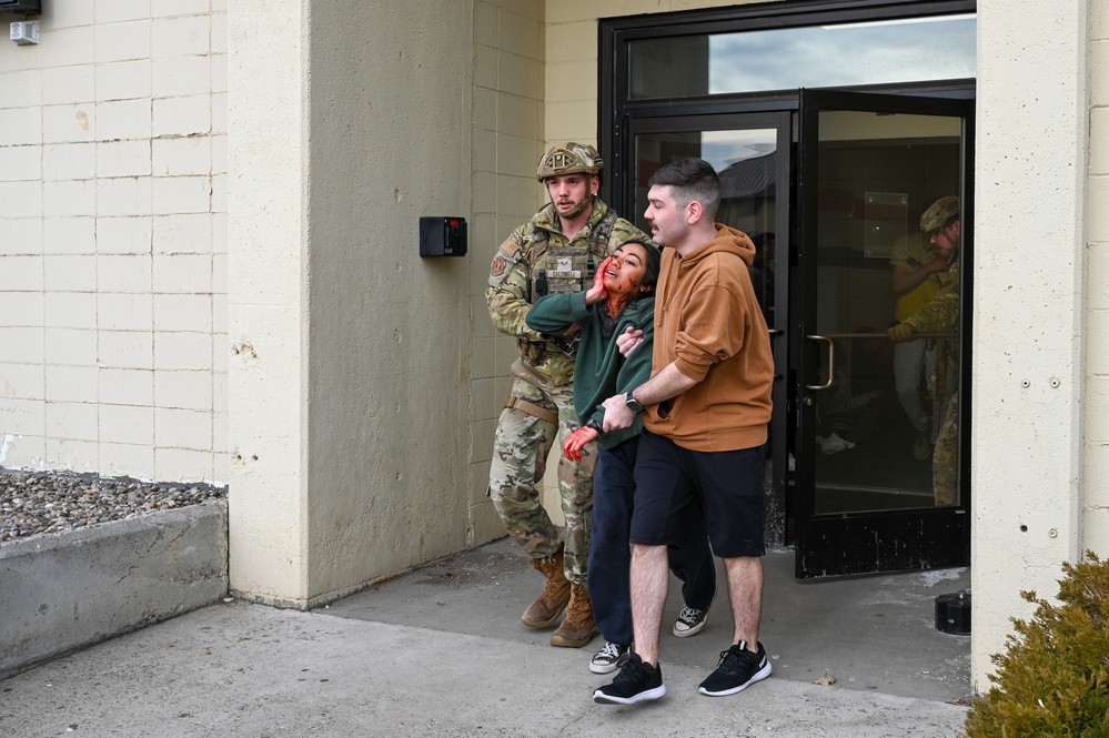 Malmstrom Airmen train active shooter response during Grizzly Rampart exercise