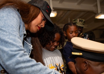 Golden Gator promotes to Lieutenant