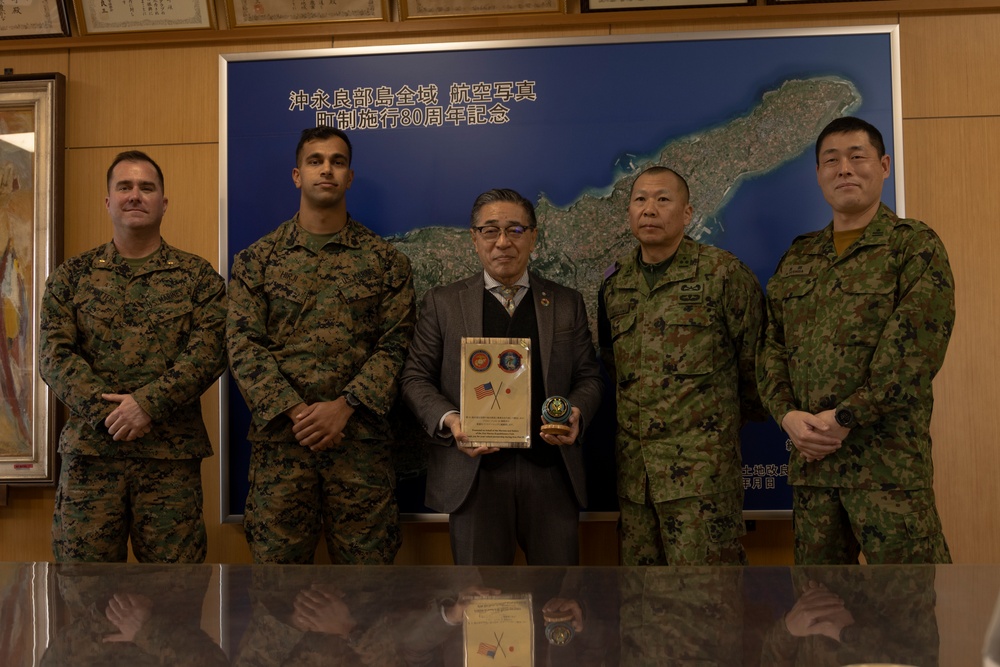 Iron Fist 25 | 31st MEU, JGSDF Mayors Visit