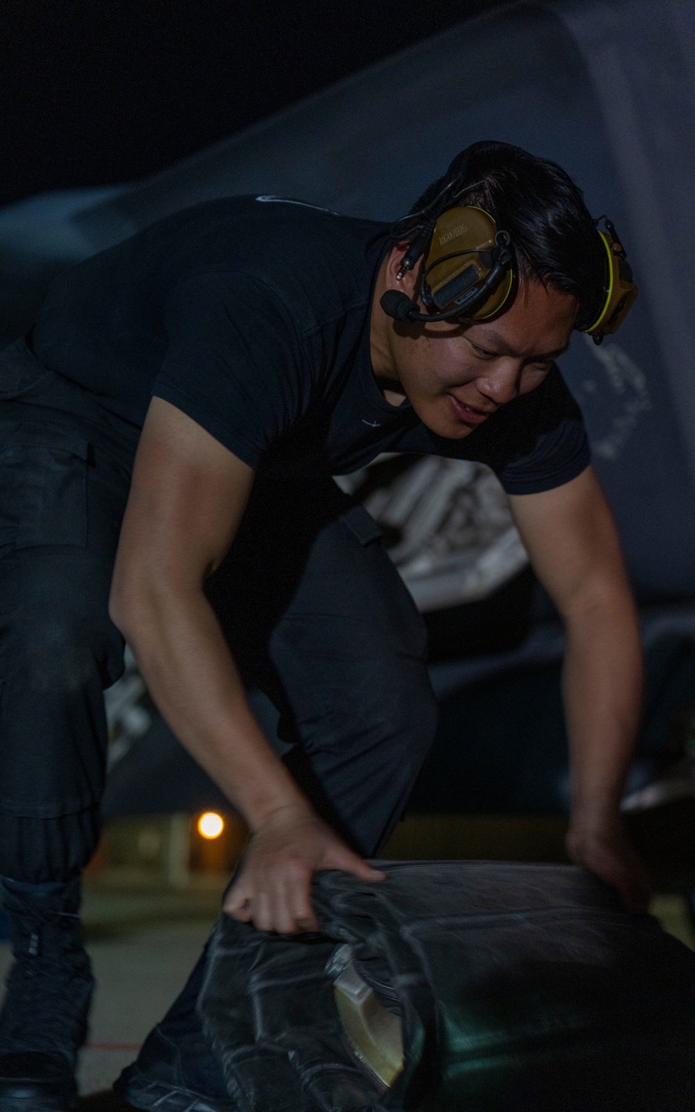 Around-the-clock maintenance keeps F-22 Demonstration Team ready