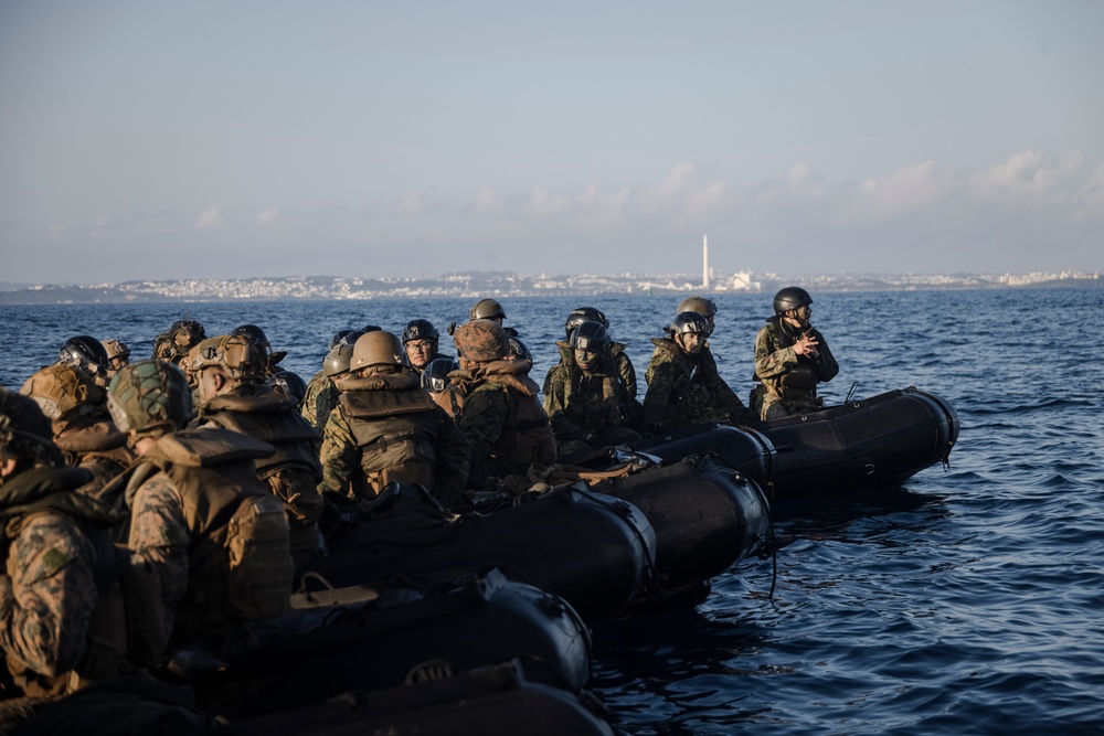 Iron Fist 25 | 31st MEU, JGSDF Boat Raid