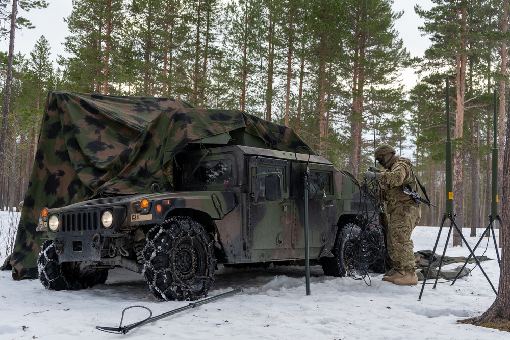 MLRS battalion establishes communications in Norway during exercise