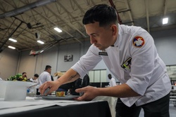 U.S. Army Reserve Cold Table Display [Image 2 of 9]