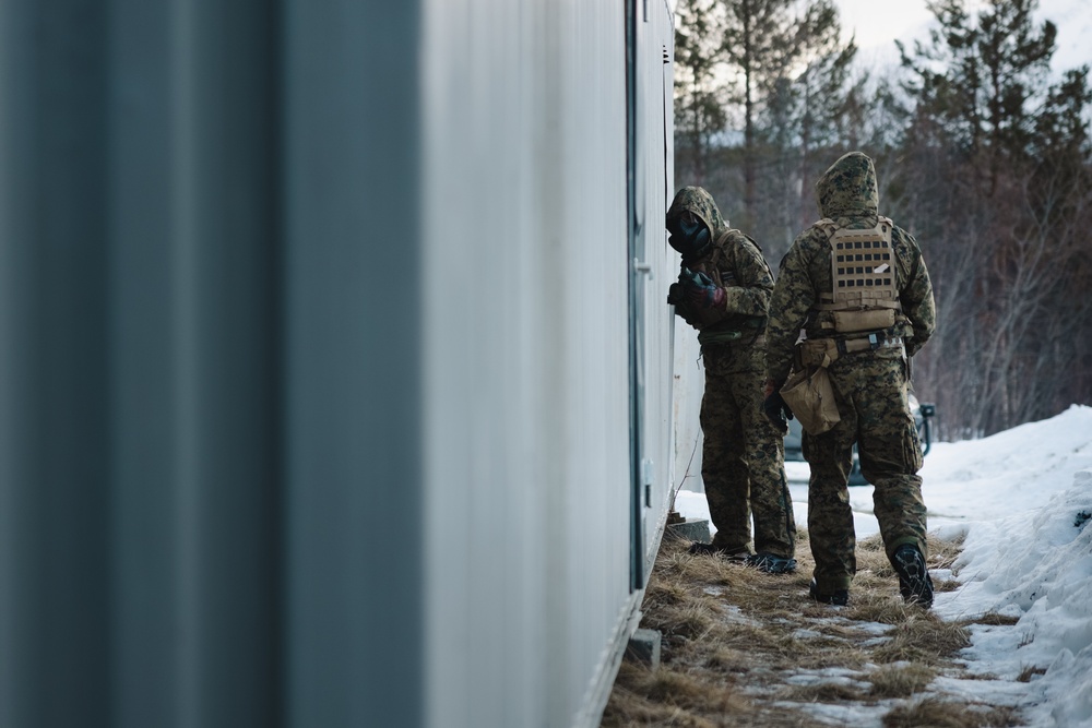 Exercise Joint Viking 25: DTRA CBRN and EOD Chemical Warfare Agent Interoperability and Integration Training