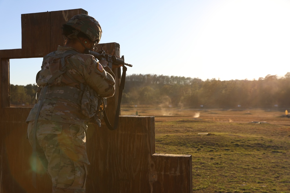 Soldiers Conduct Individual Weapons Qualifications