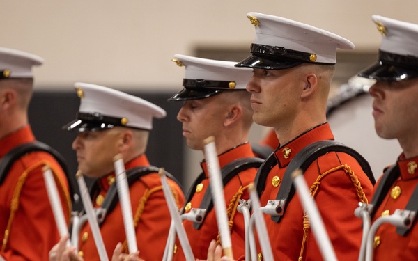U.S. Marine Drum and Bugle Corps takes on Phoenix