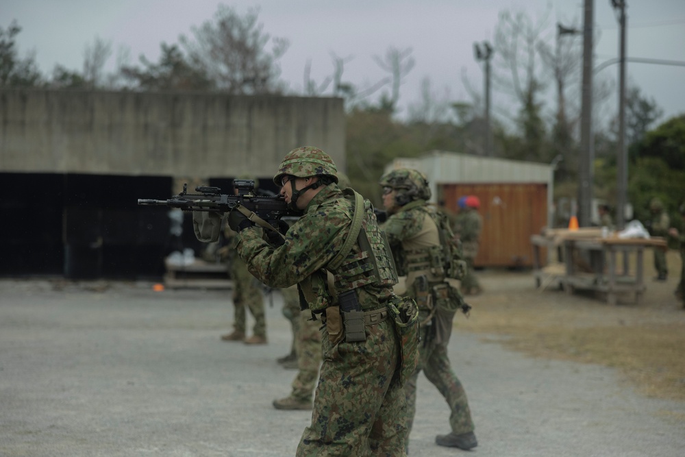 DVIDS - Images - Iron Fist 25 | 31st MEU MRF, JGSDF conduct Bilateral ...