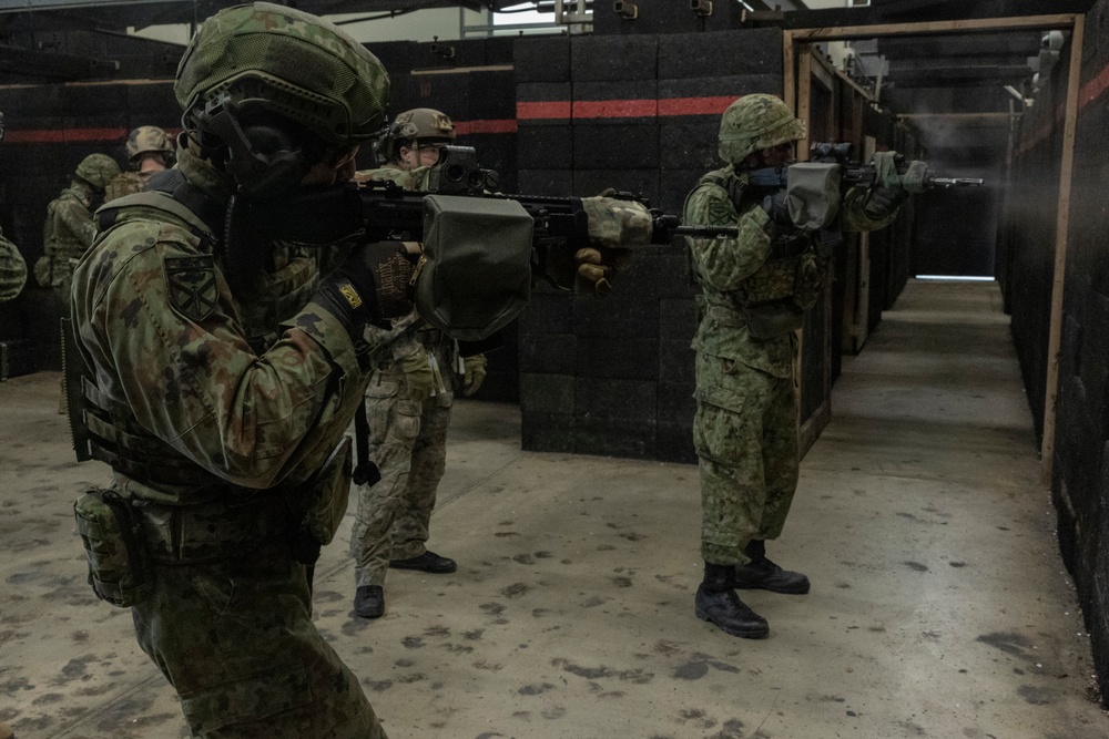 Iron Fist 25 | 31st MEU, JGSDF conduct Bilateral MOUT