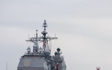 Vinson Strike Group arrives in Busan