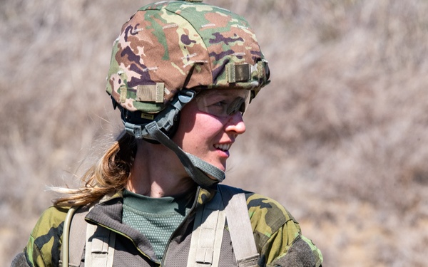 Best Warrior competitor from Czech Republic looks down range