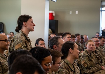 Maj. Gen. Duke A. Pirak Visits the 233rd Space Group