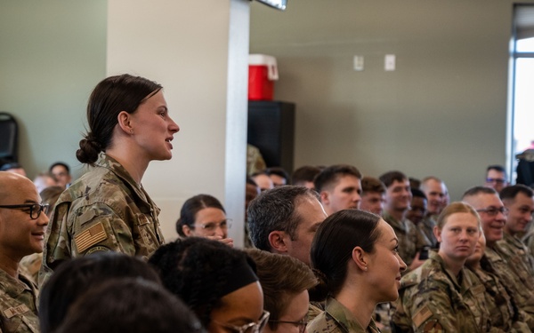 Maj. Gen. Duke A. Pirak Visits the 233rd Space Group