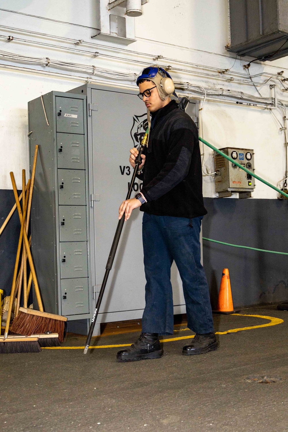 Daily Operations Aboard USS George H.W. Bush (CVN 77)