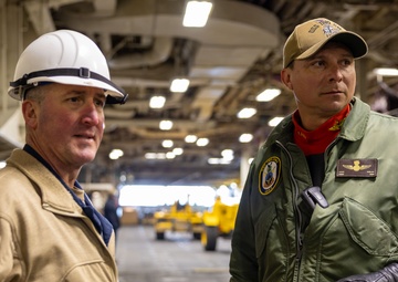USS Iwo Jima Ammunition Onload