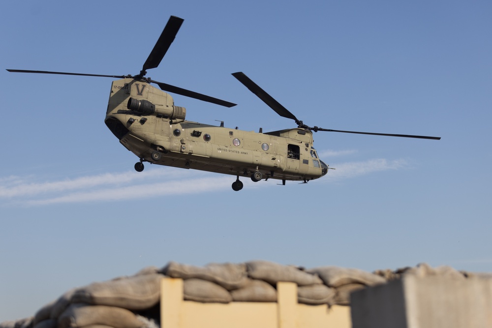 TF Nighthawk CH-47 Takes Flight