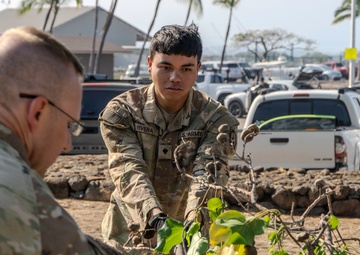 25th CAB Soldiers volunteer at Kawaihae Canoe Club
