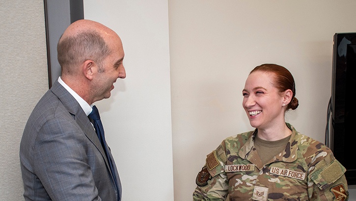 DOD’s Top Military Health Leader Gets Firsthand Look at Hospitals in National Capital Region
